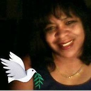 Meet your Posher, Cassandra